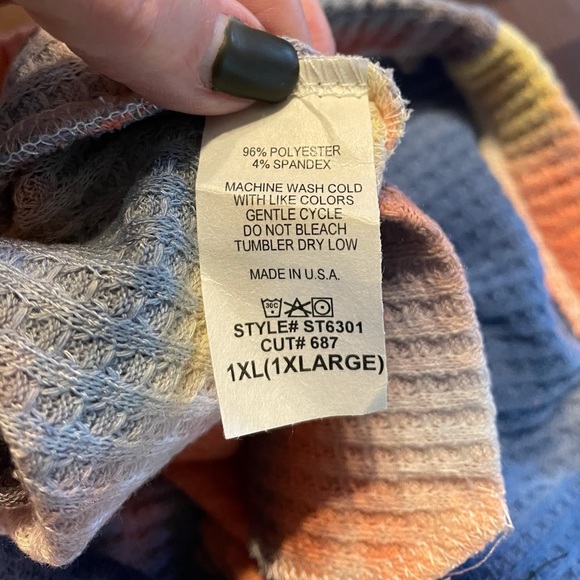 EUC Short Sleeve Tie Dye Lounge Set w/pockets! - Picture 6 of 7